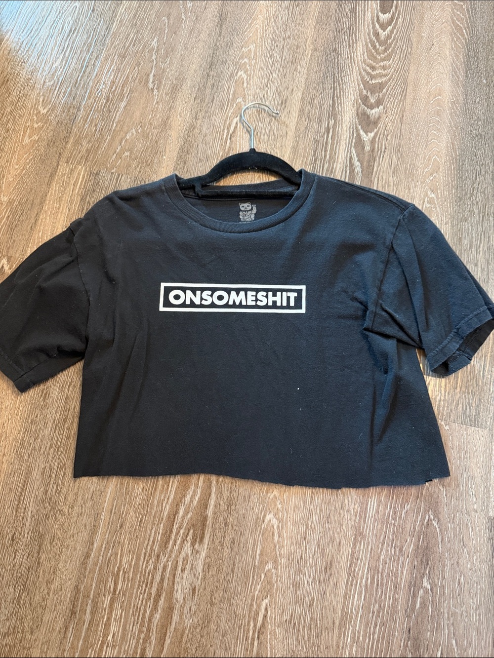 ONSOMESH¡T TEE